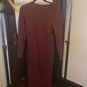 Elegant Burgundy Long Sleeve Dress